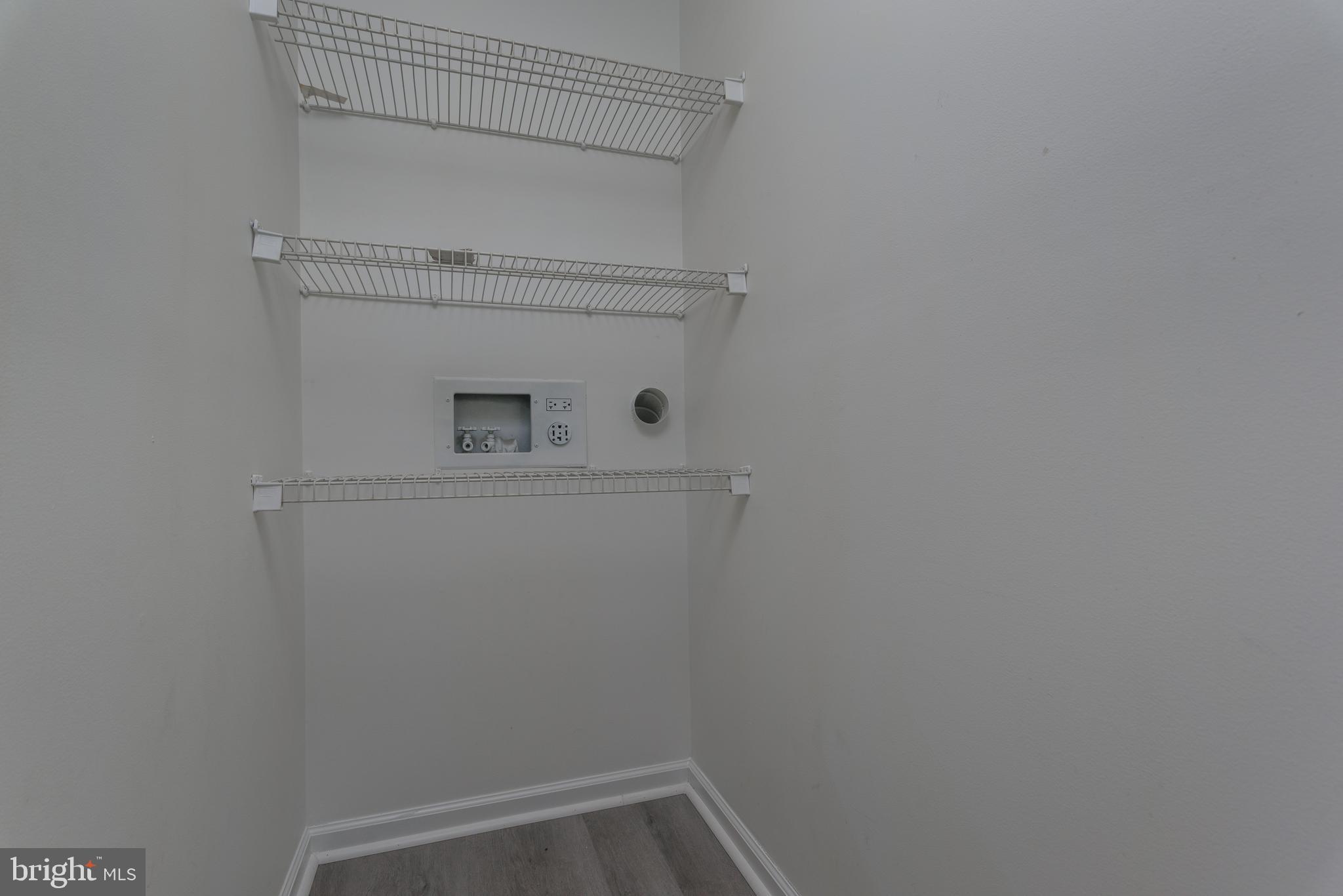 LAUREL HILLS NORTH - Residential