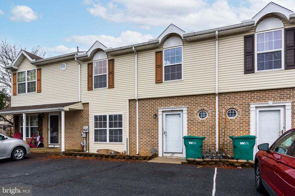 Photo of 40 Johns Drive, ENOLA, PA 17025 (MLS # PACB2051494)