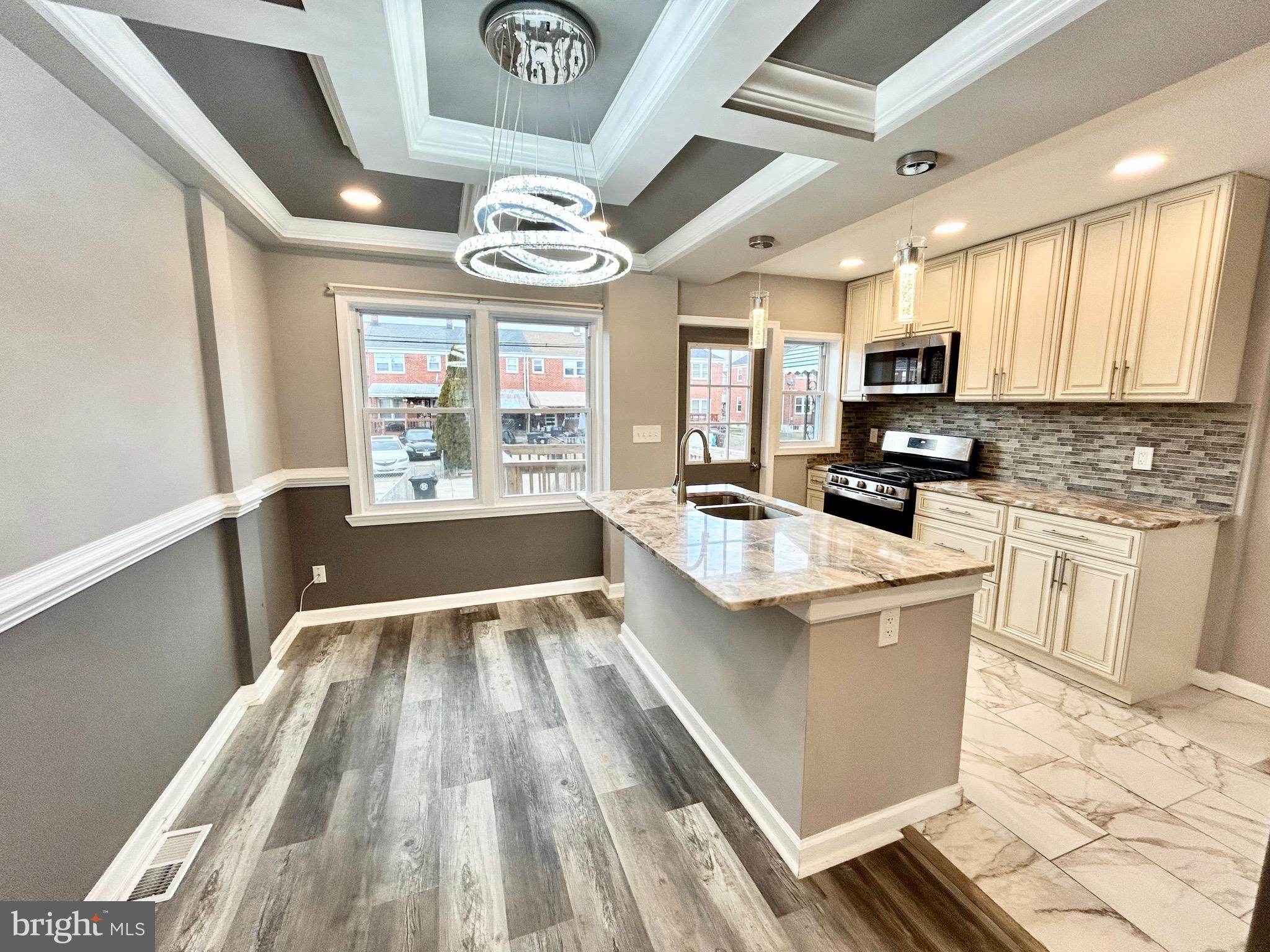 HAWTHORNE - Residential Lease