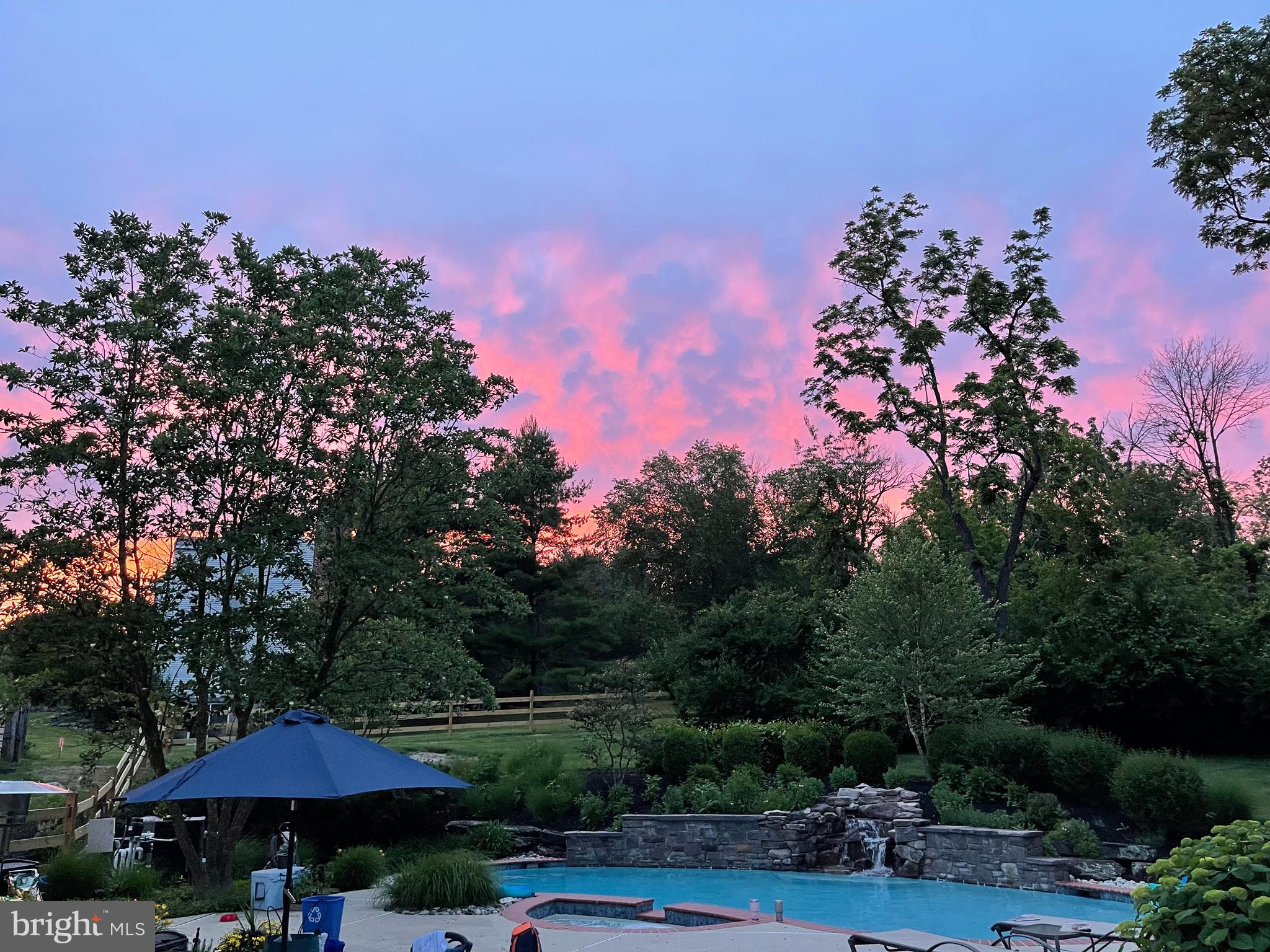 FOX HUNT ESTS - Residential