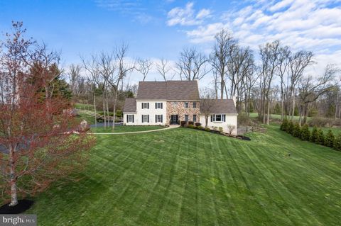 4758 ESSEX DRIVE DOYLESTOWN PA 18902