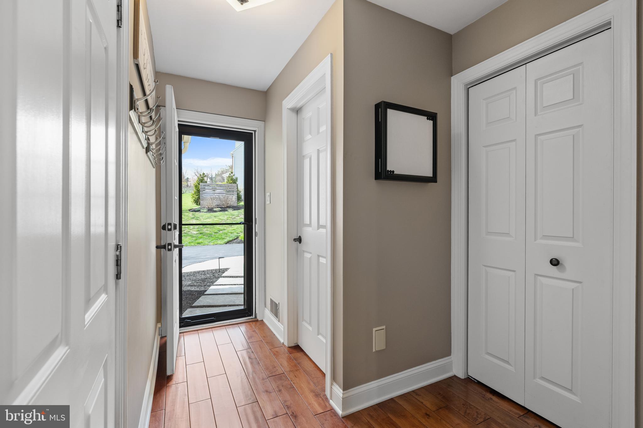 FOX HUNT ESTS - Residential