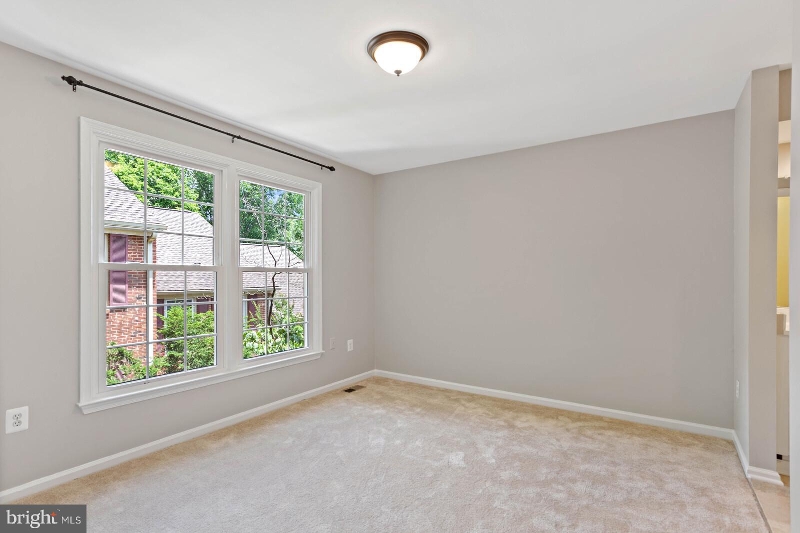 WINDGATE - Residential Lease