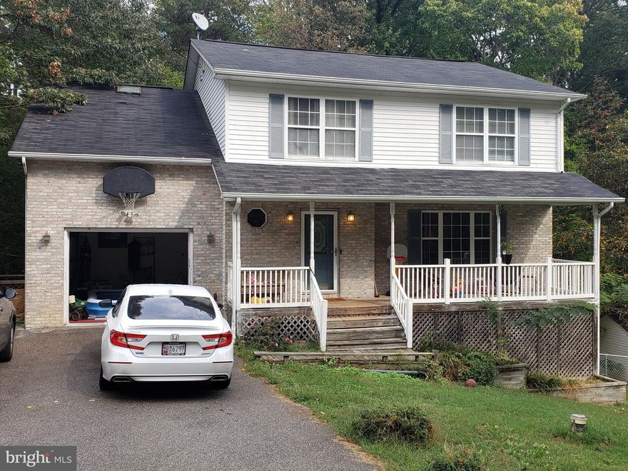 This great home  with fenced yard features 4 large bedrooms, 3 and a half baths, updated kitchen with stainless steel appliances, fully finished basement with wet bar, nice side yard, upper and lower decks and a shed. Vivint Smart Home security system that features automatic garage door opener, ring doorbell live camera, secure keyless entry deadbolt front door lock, motion sensors and touch screen control panel. Brand new touch screen carrier infinity wifi thermostat. Property is located in a cul de sac street.