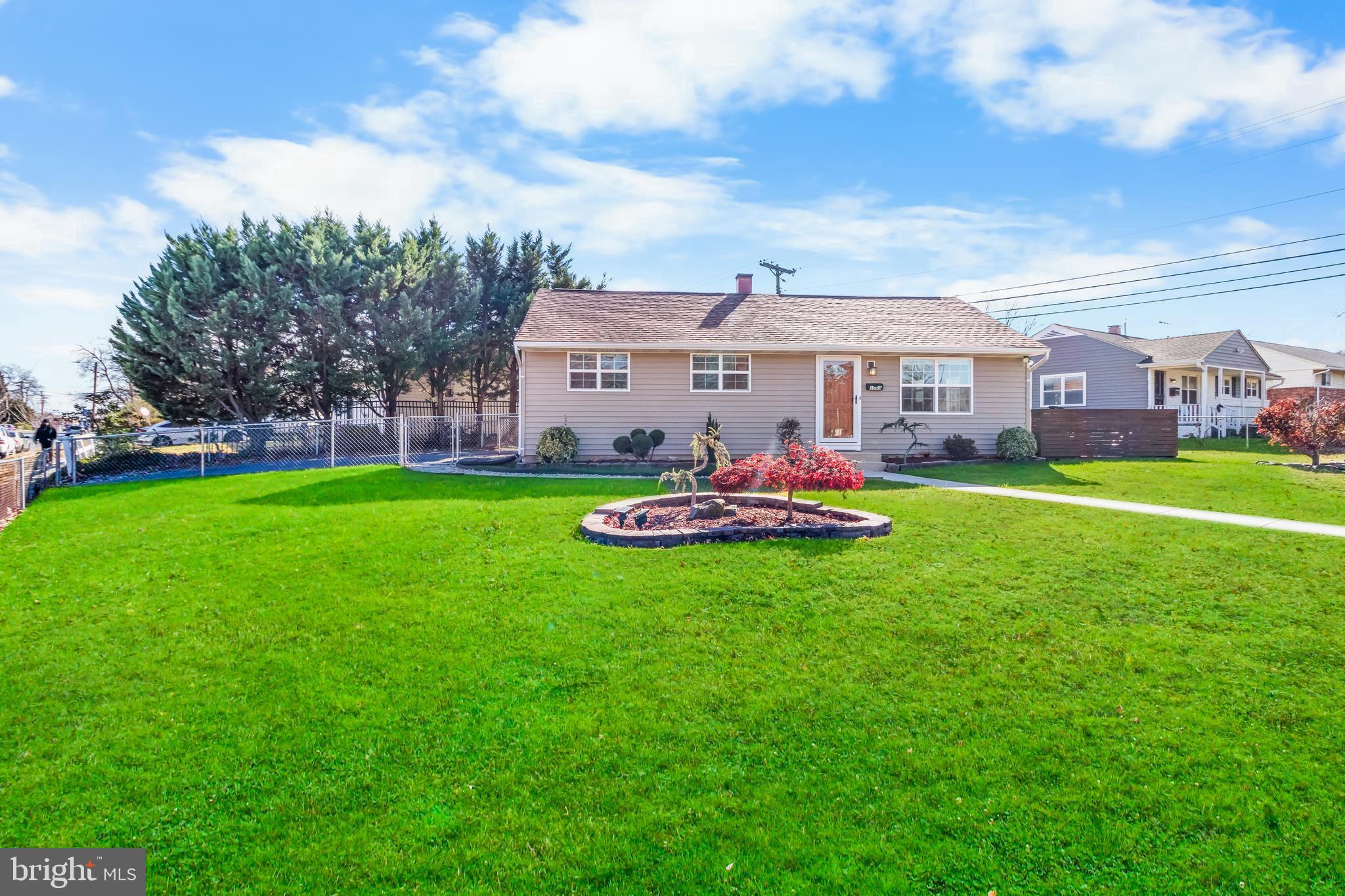 FAIRLAWN-LAUREL - Residential