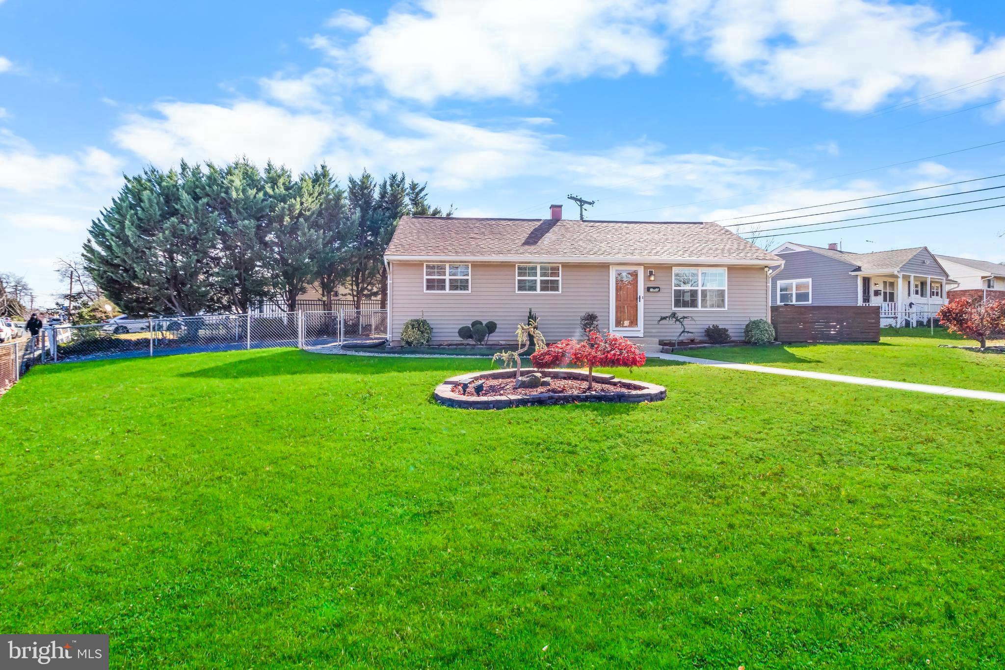 FAIRLAWN-LAUREL - Residential