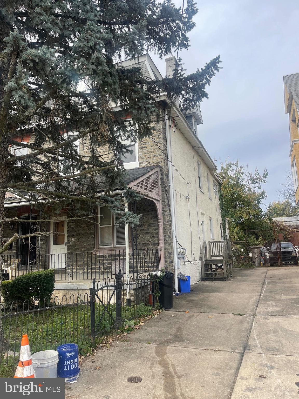 GERMANTOWN - Residential