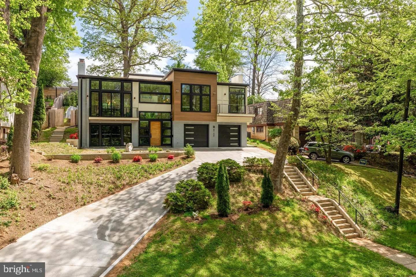 8165 E Beach Drive NW, Washington, DC, 20012