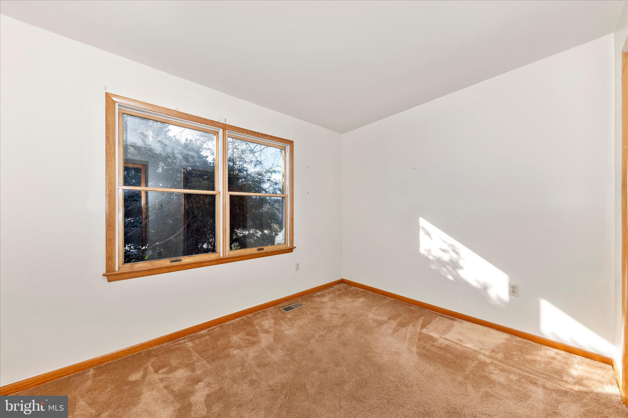 GLADE MANOR - Residential