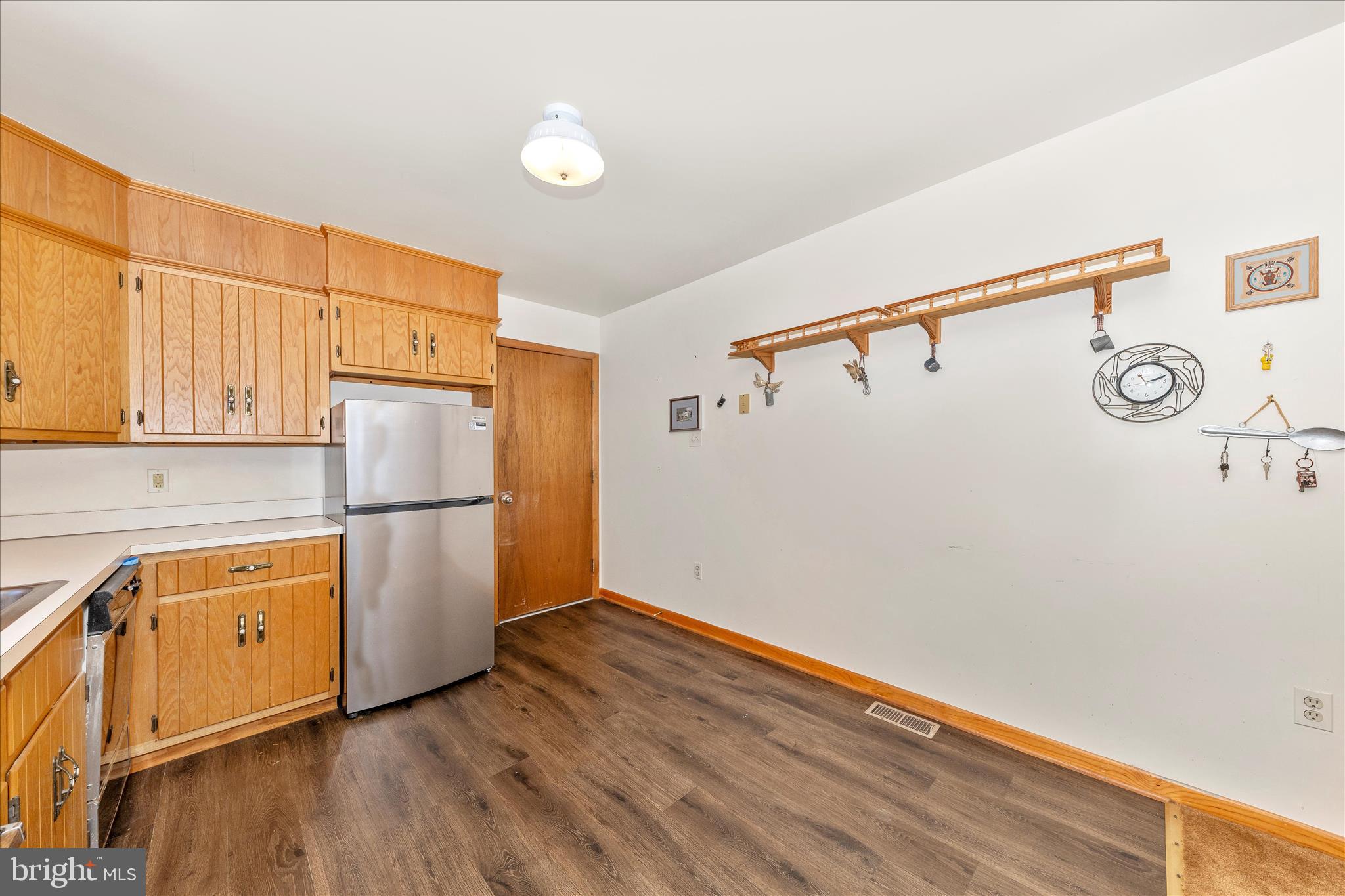 GLADE MANOR - Residential