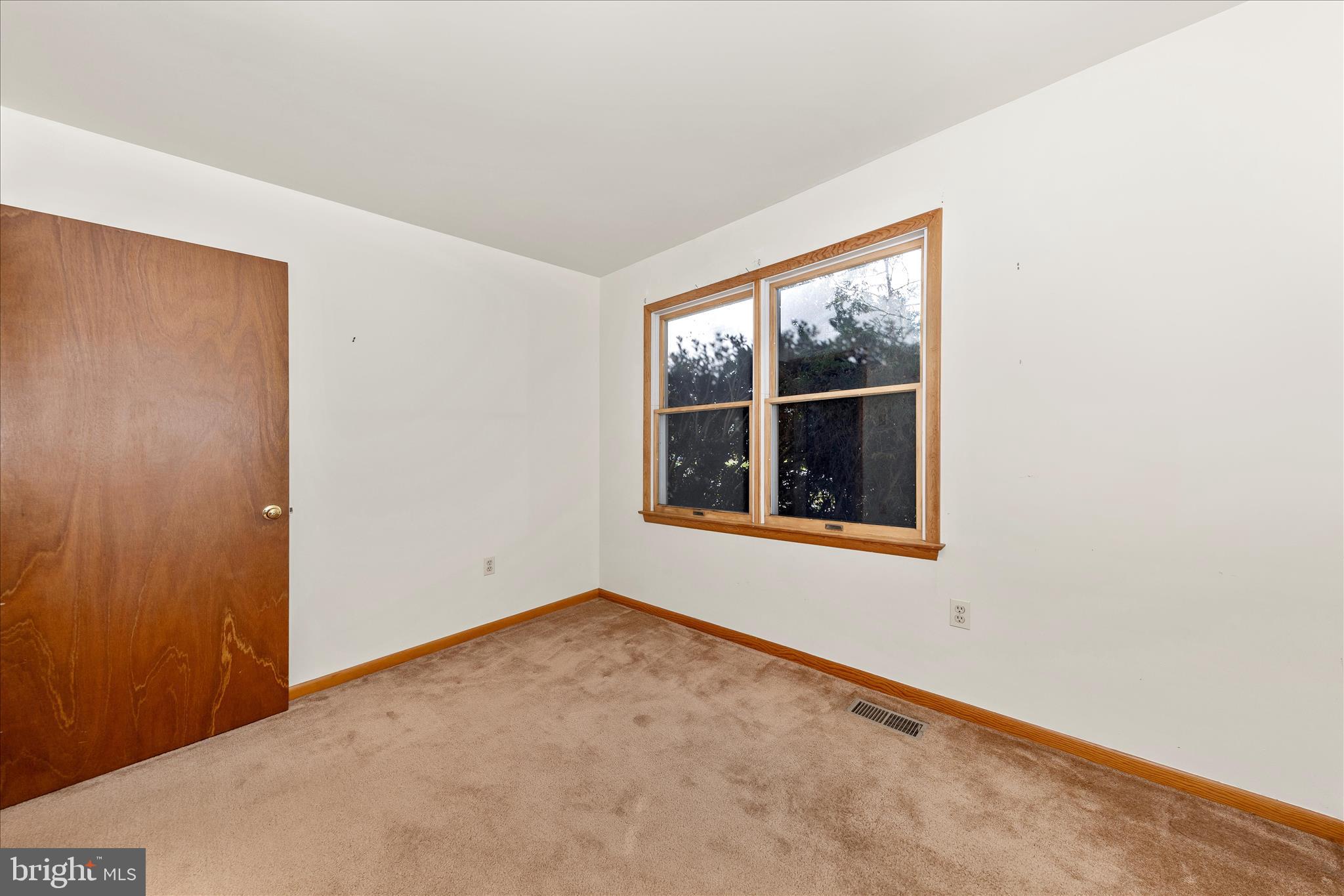 GLADE MANOR - Residential