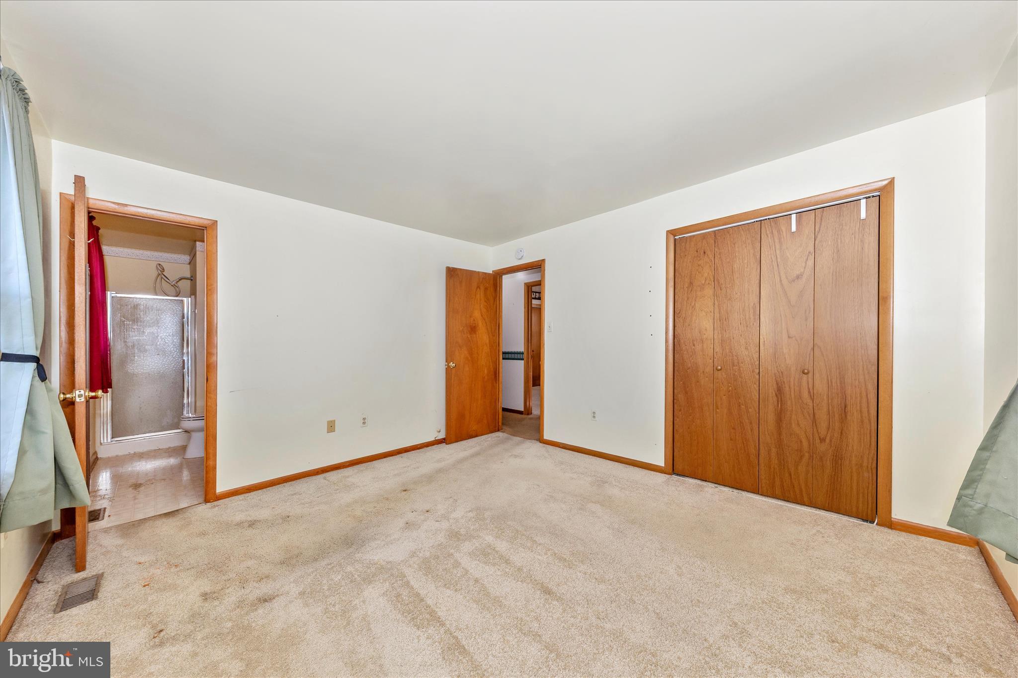 GLADE MANOR - Residential