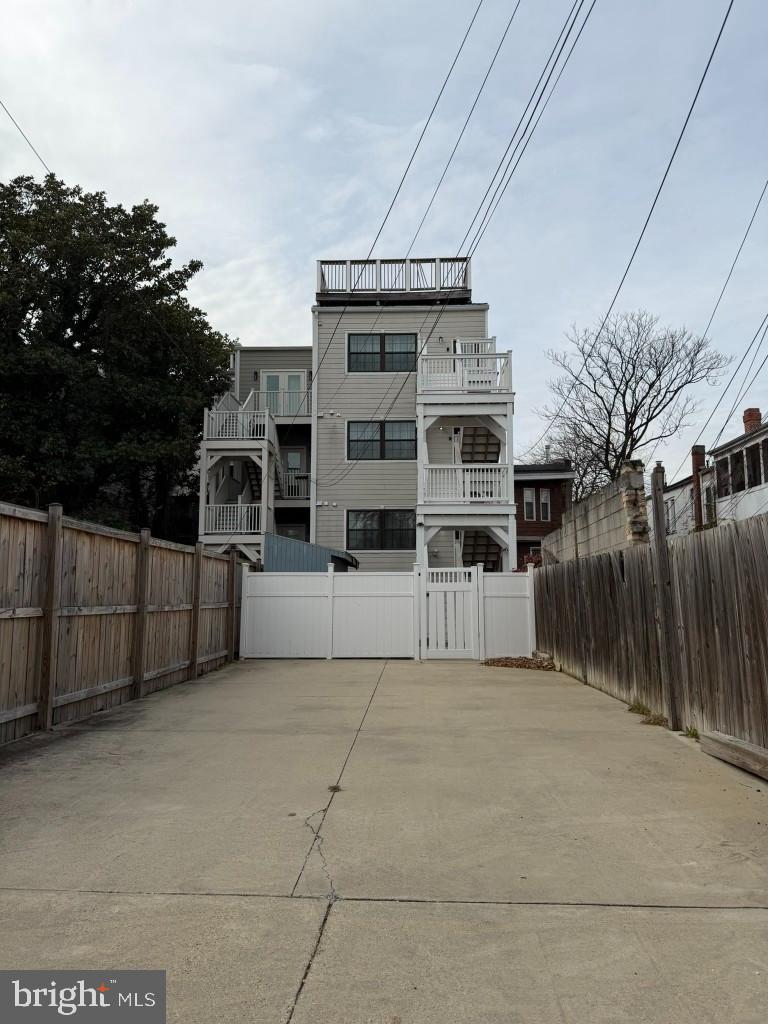 3223 WARDER STREET NW 2