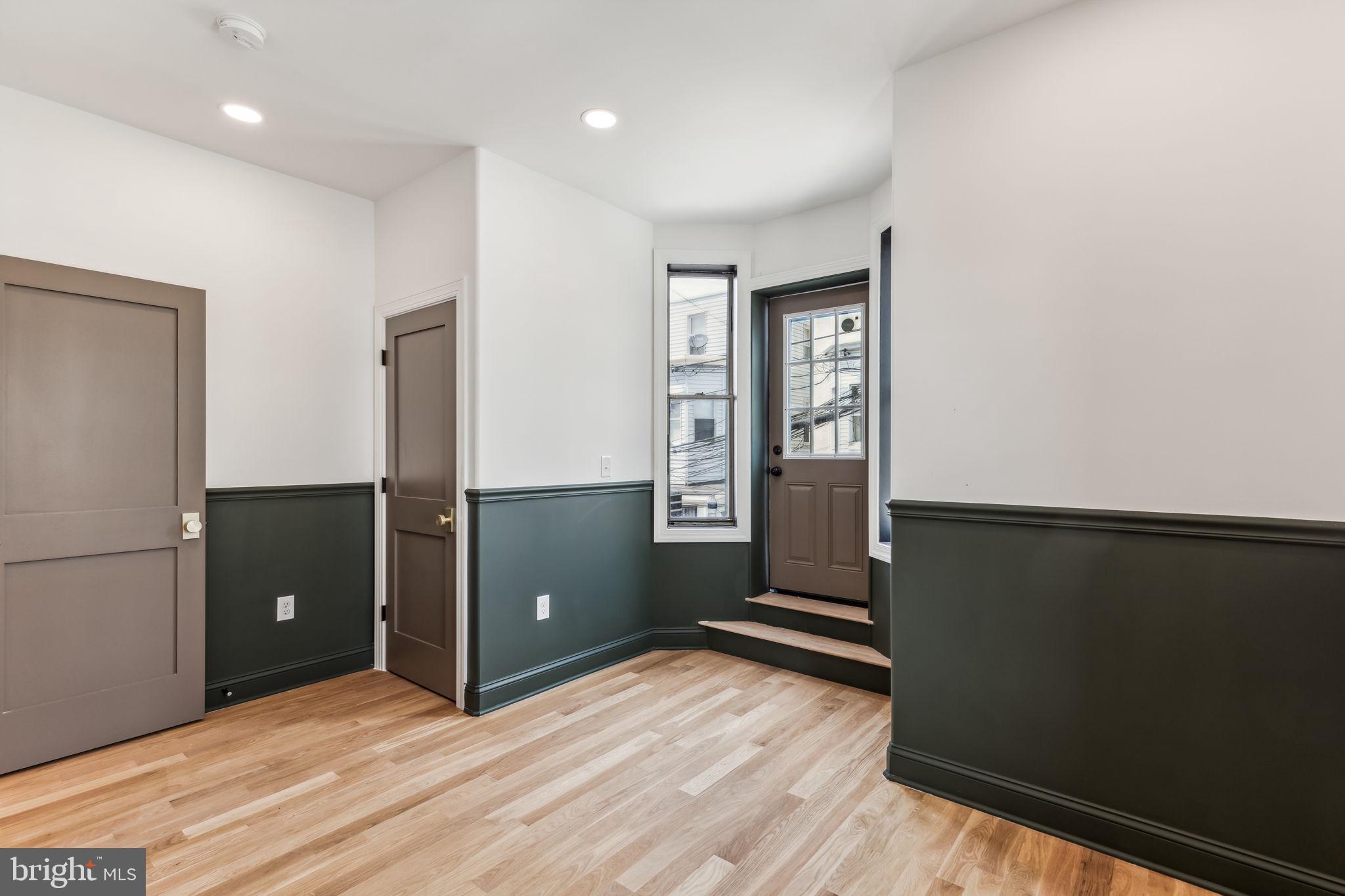 GRADUATE HOSPITAL - Residential