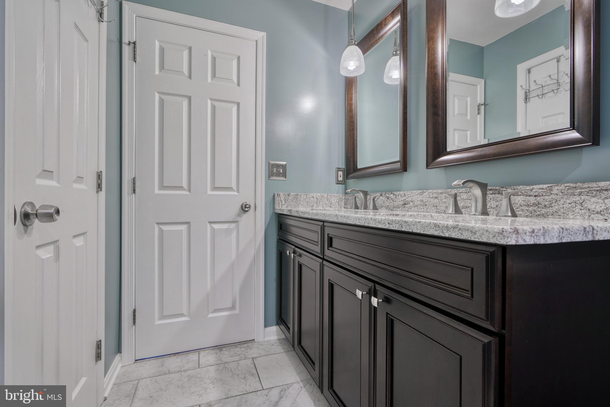 NORTH FOREST - Residential