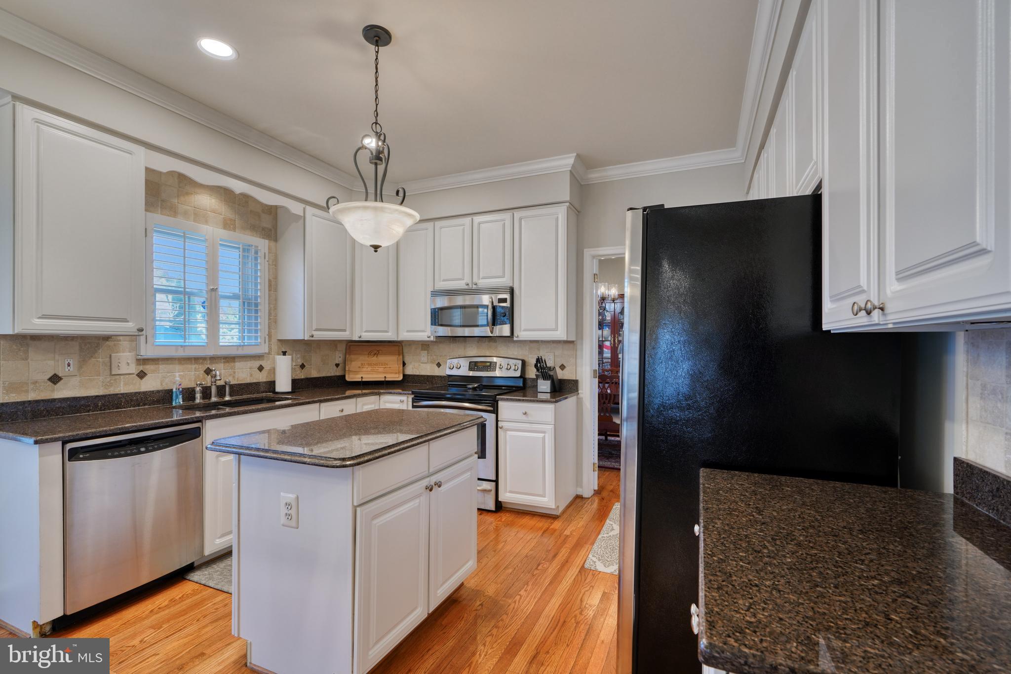 NORTH FOREST - Residential