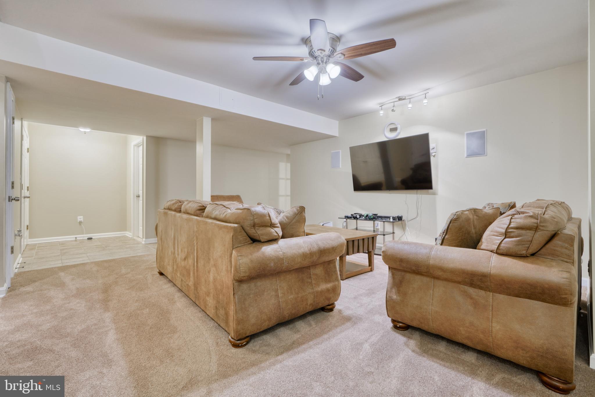 NORTH FOREST - Residential