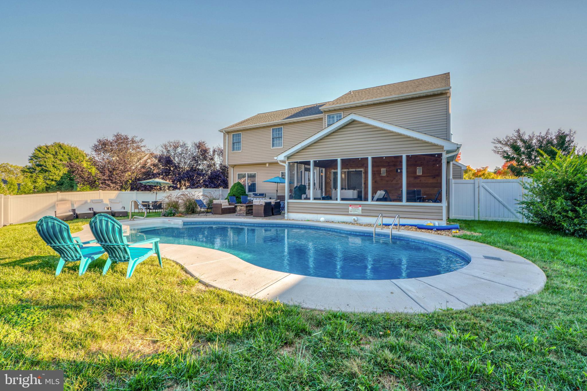 NORTH FOREST - Residential