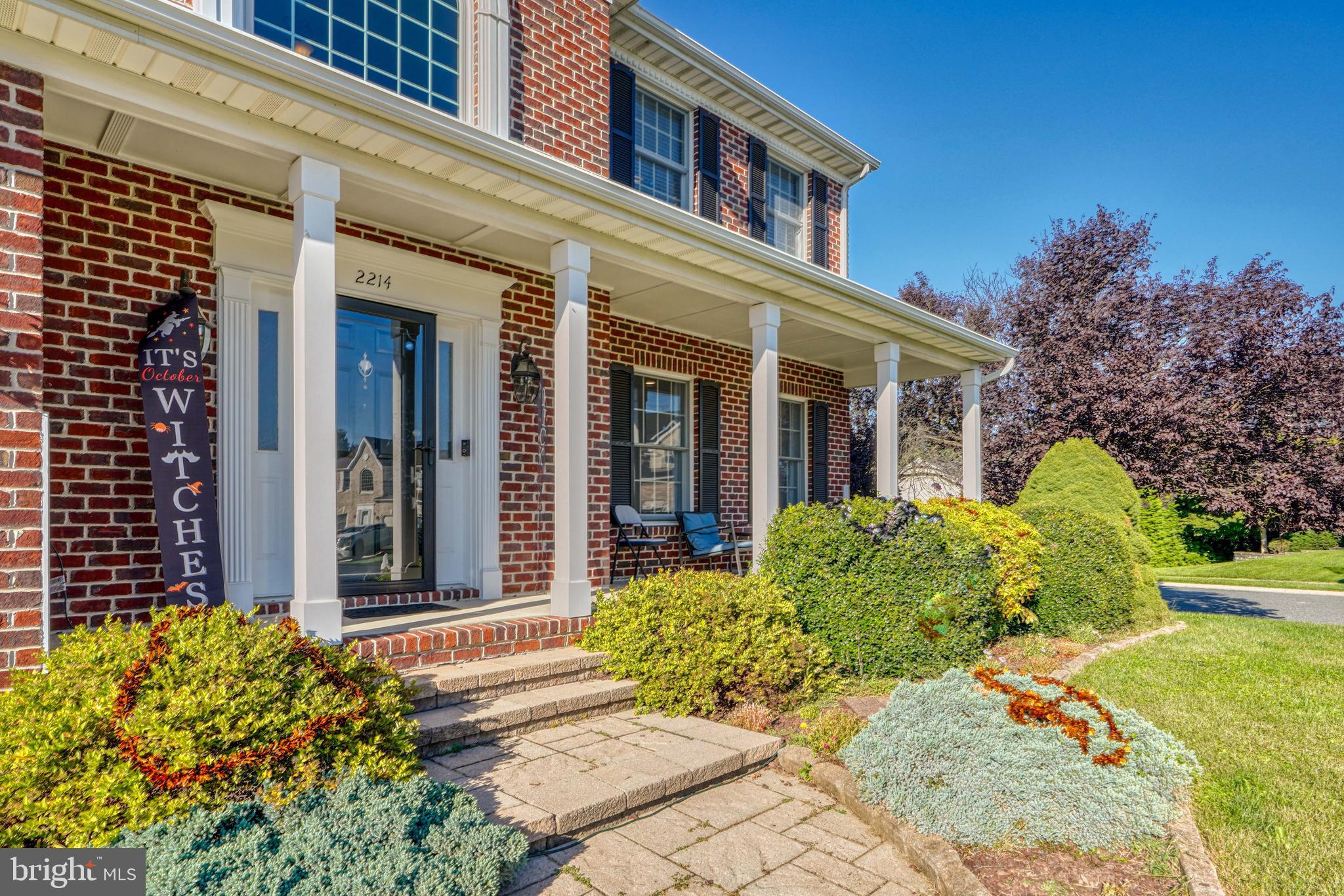 NORTH FOREST - Residential