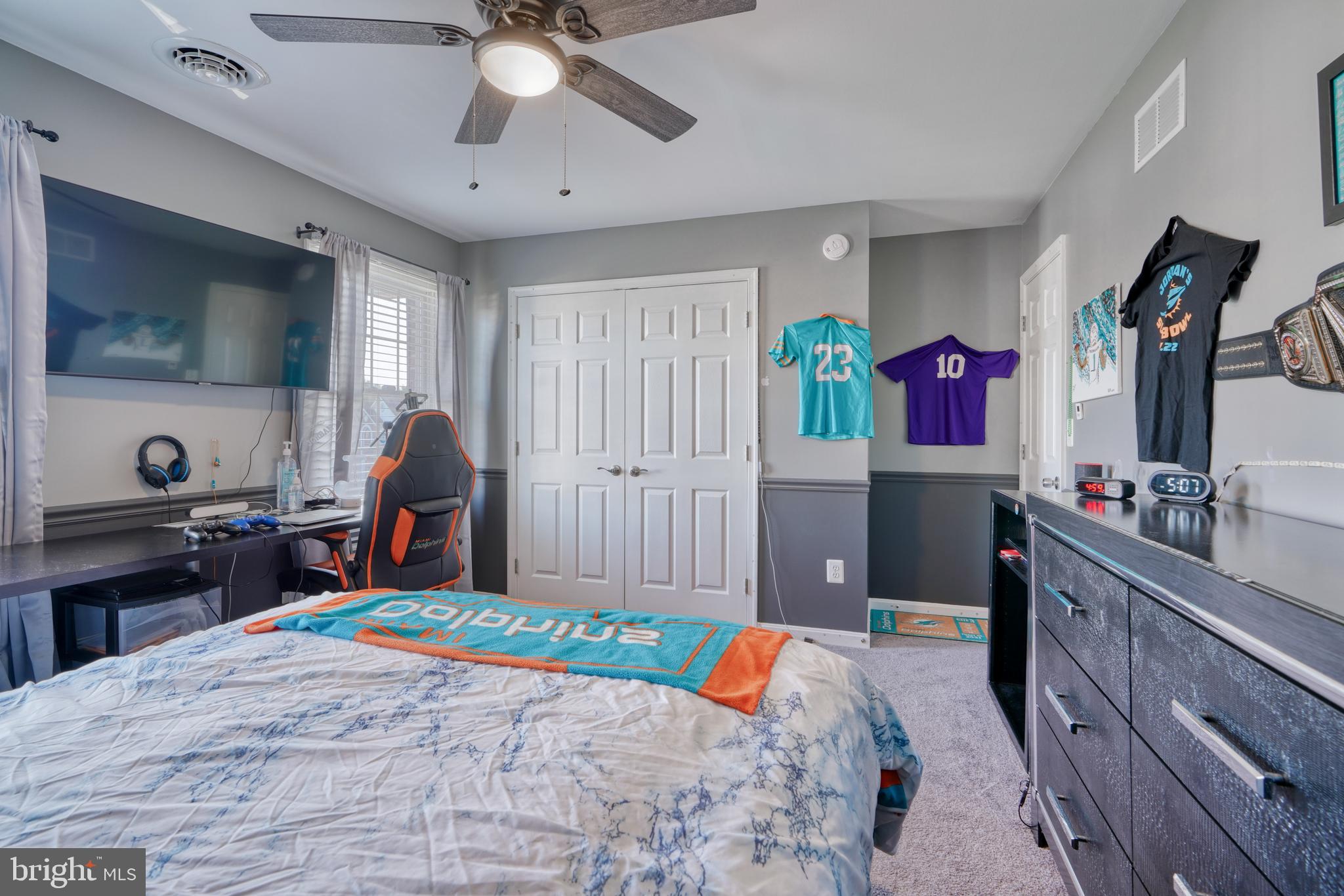 NORTH FOREST - Residential