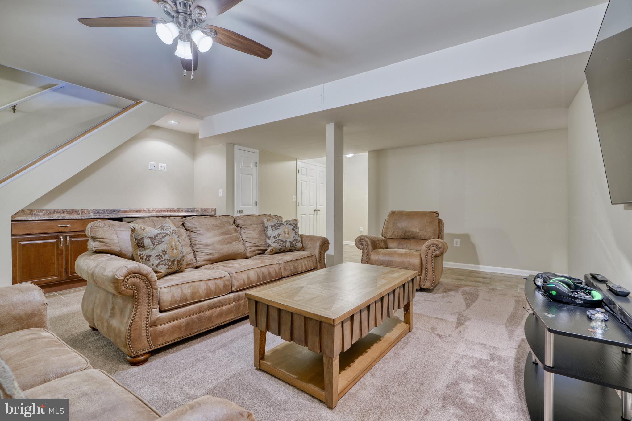 NORTH FOREST - Residential