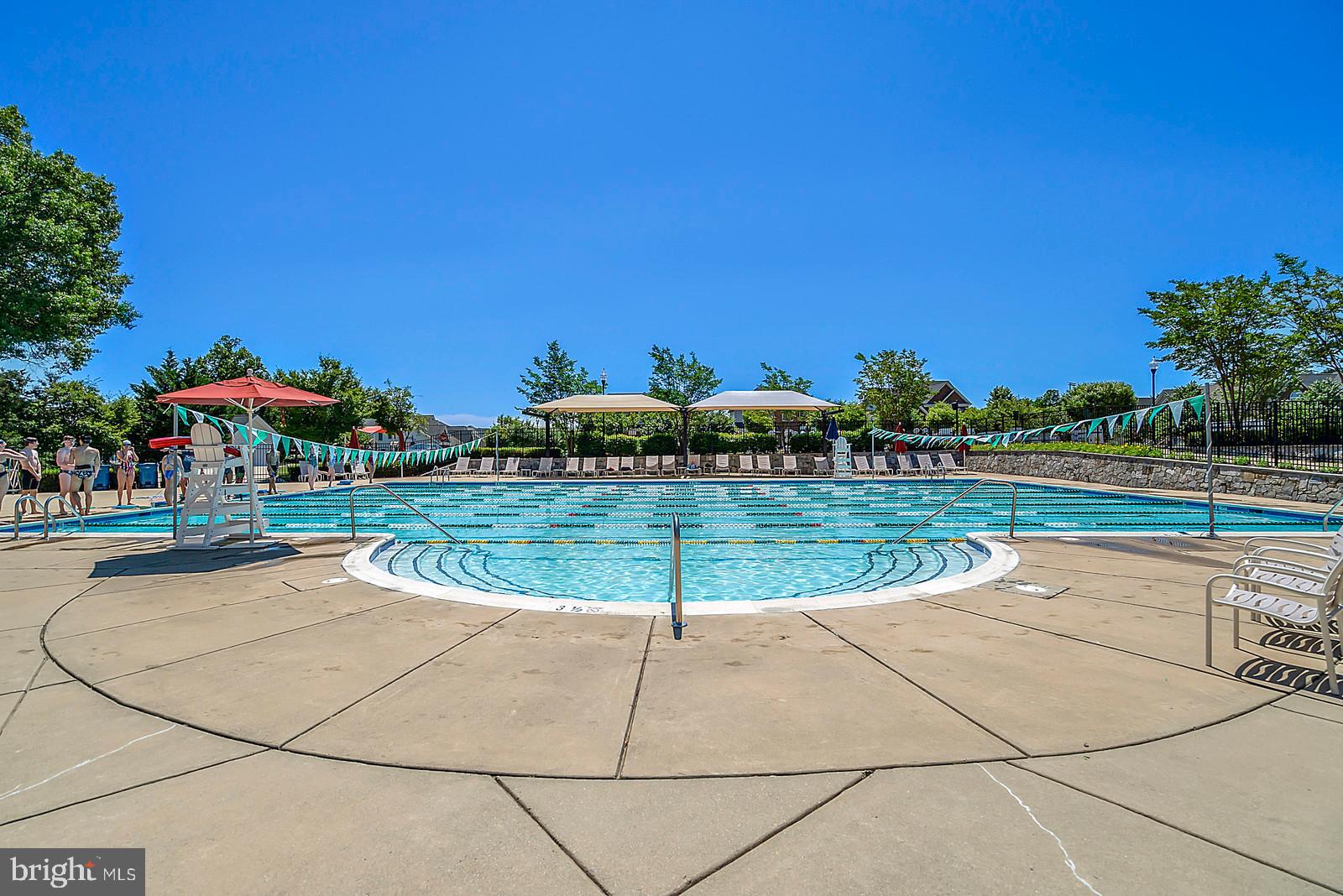 SOUTH RIDING - Residential