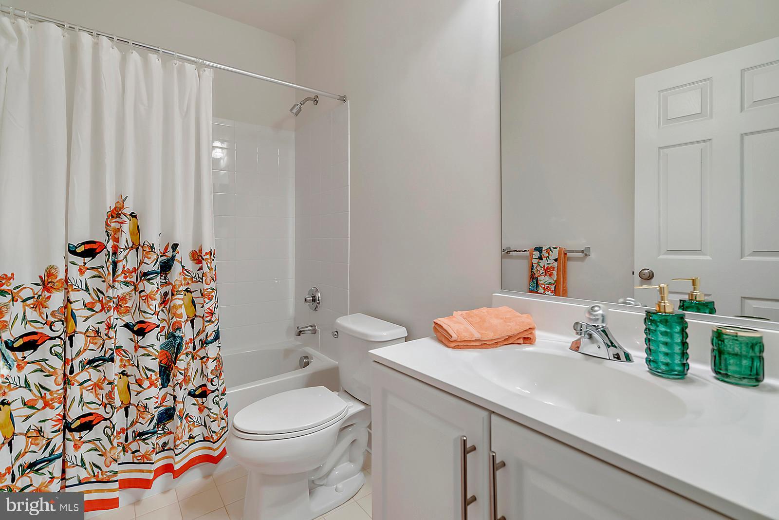 SOUTH RIDING - Residential