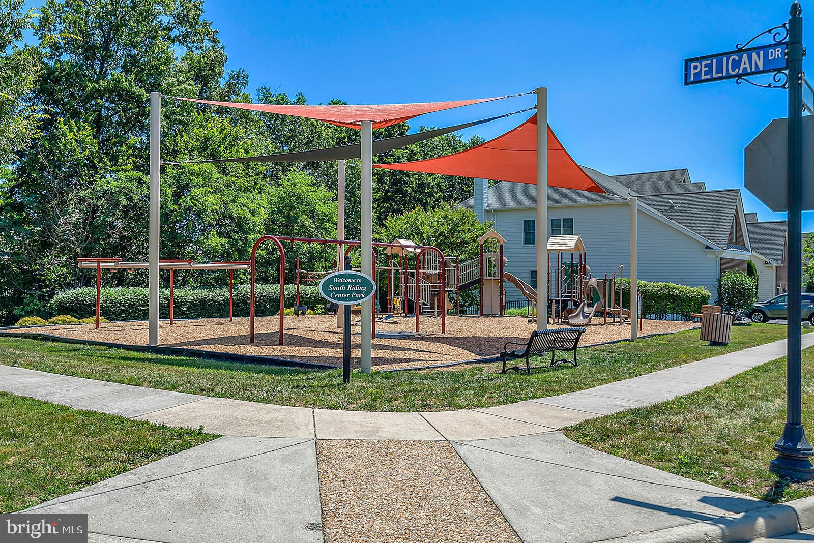 SOUTH RIDING - Residential