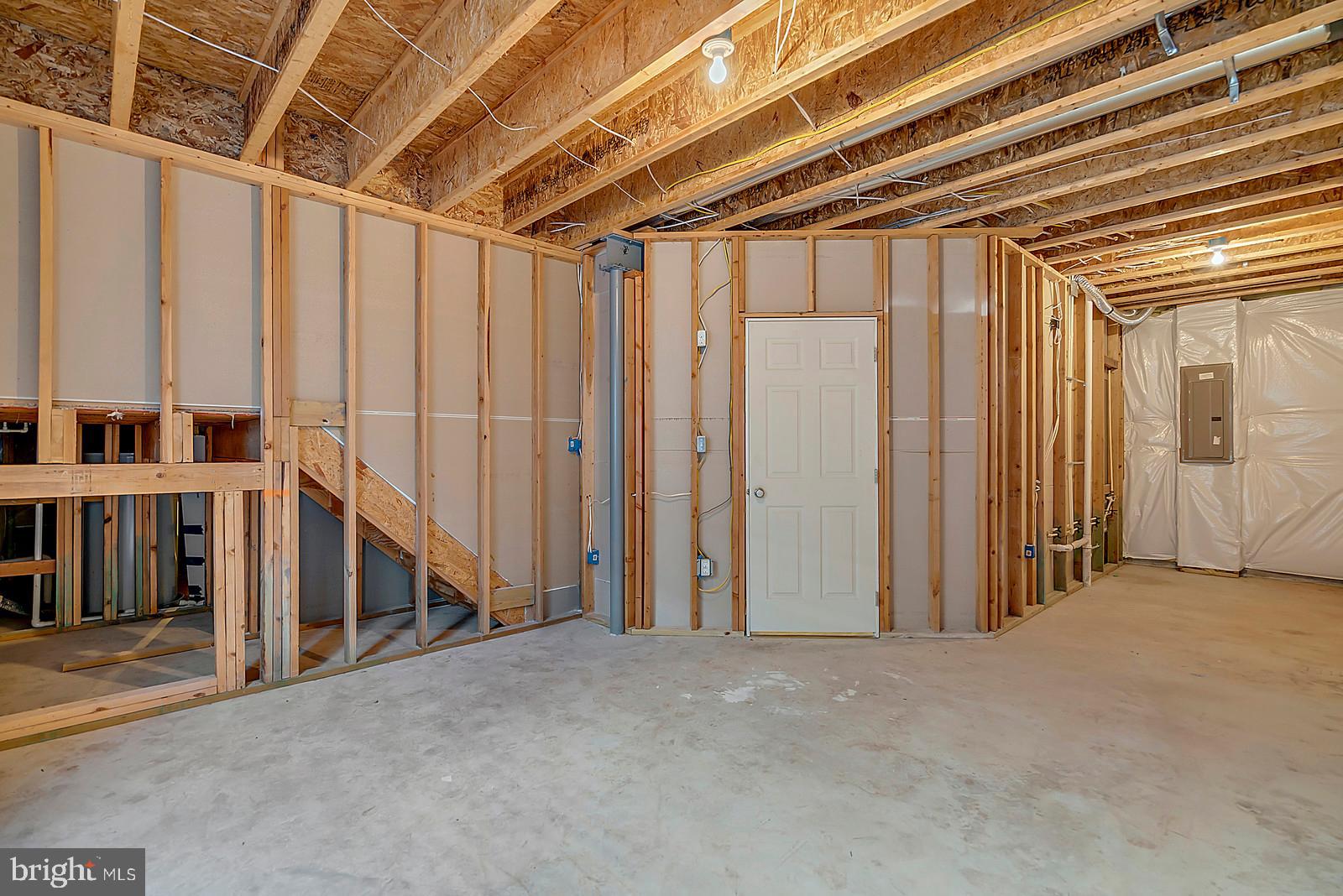 SOUTH RIDING - Residential