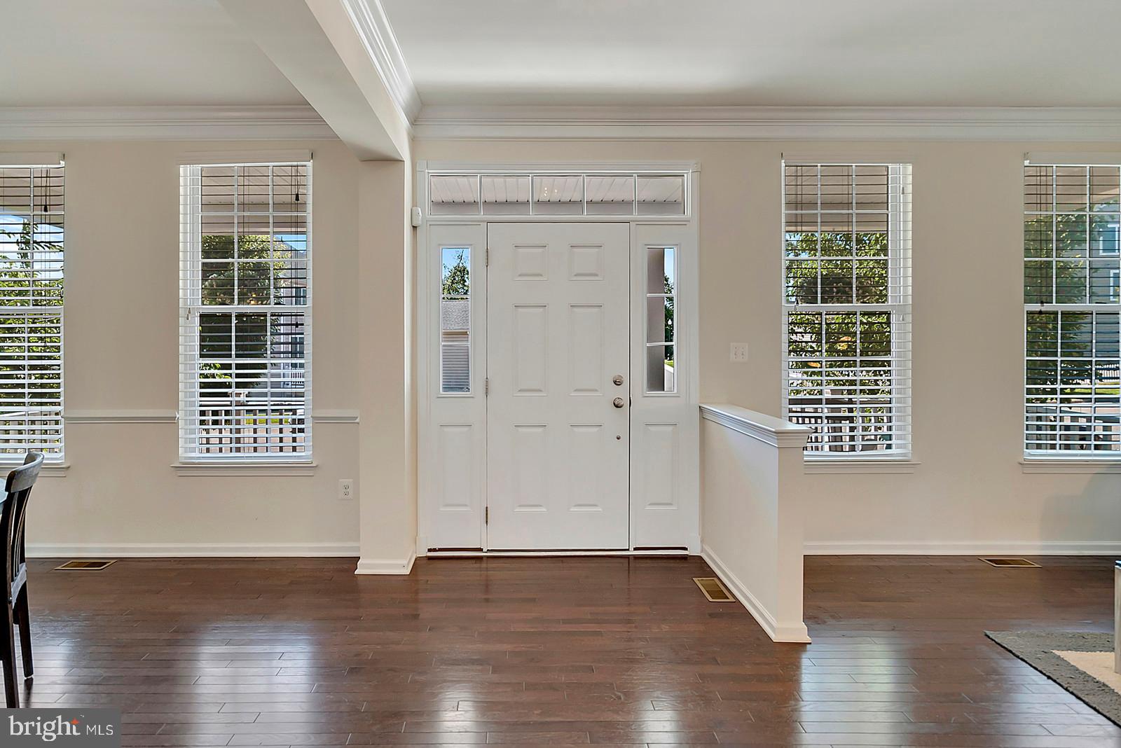 SOUTH RIDING - Residential