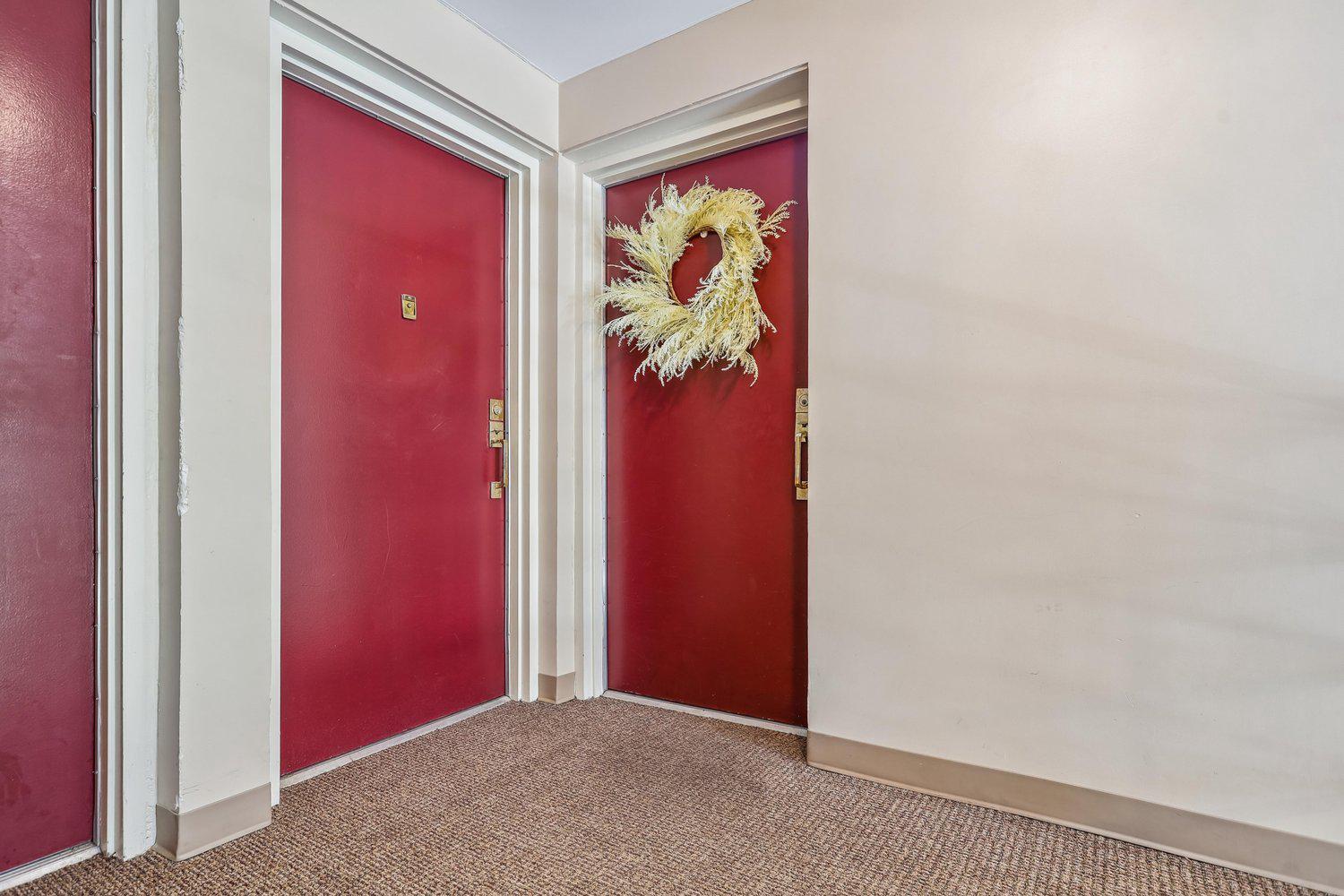 2854 DOVER LANE