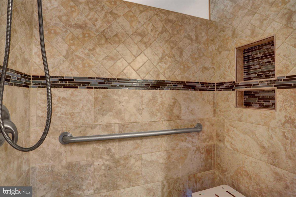 WOODMOOR - Residential