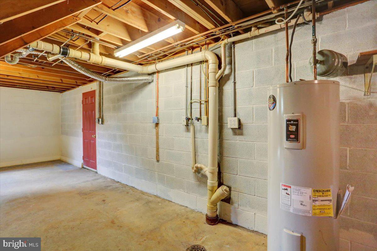 WOODMOOR - Residential