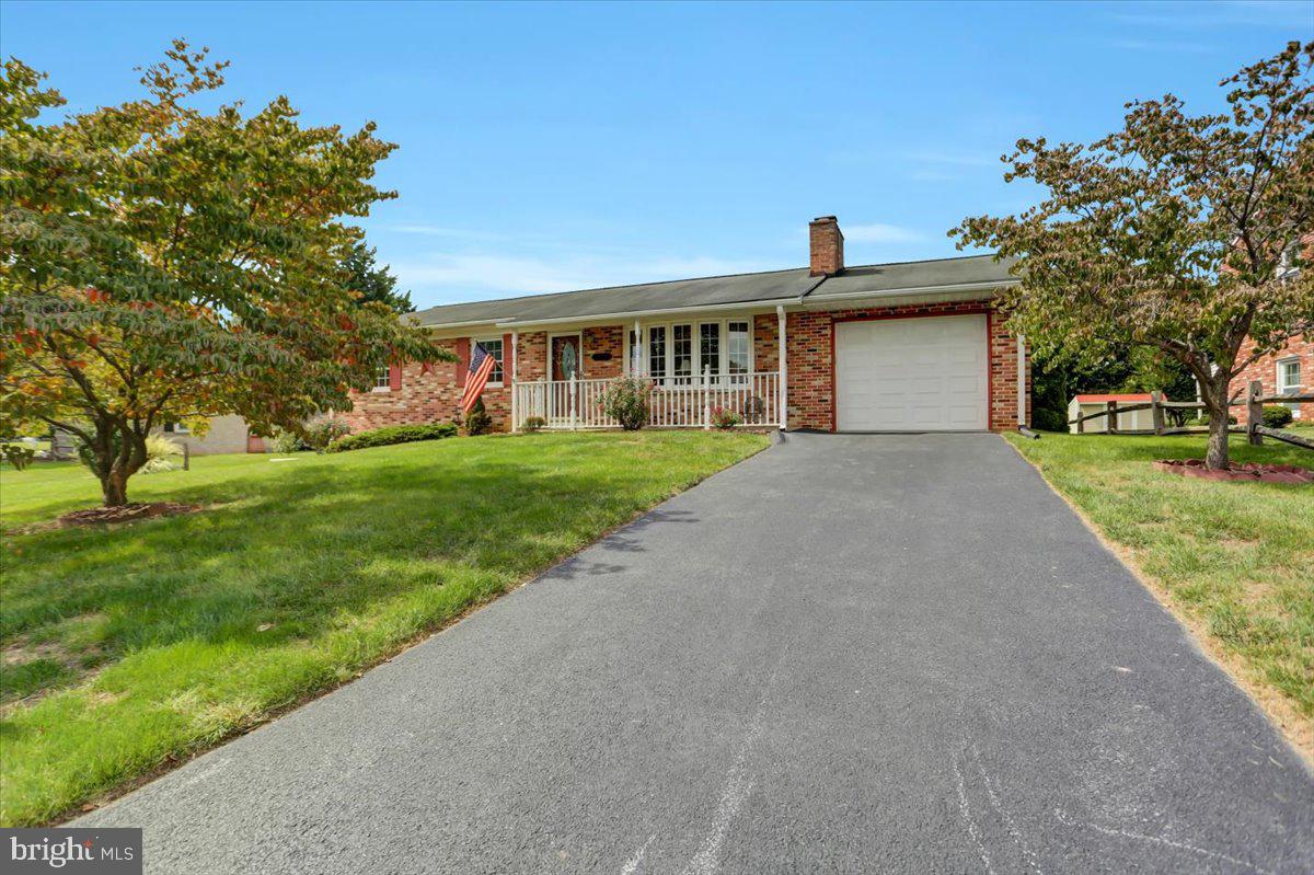 WOODMOOR - Residential