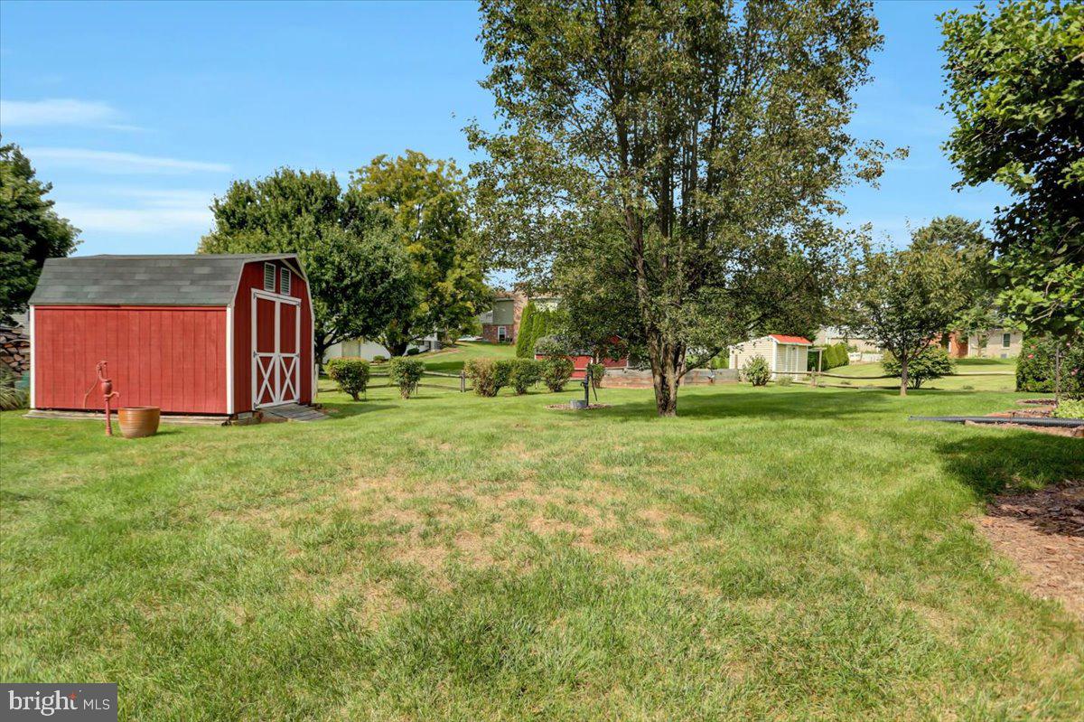 WOODMOOR - Residential