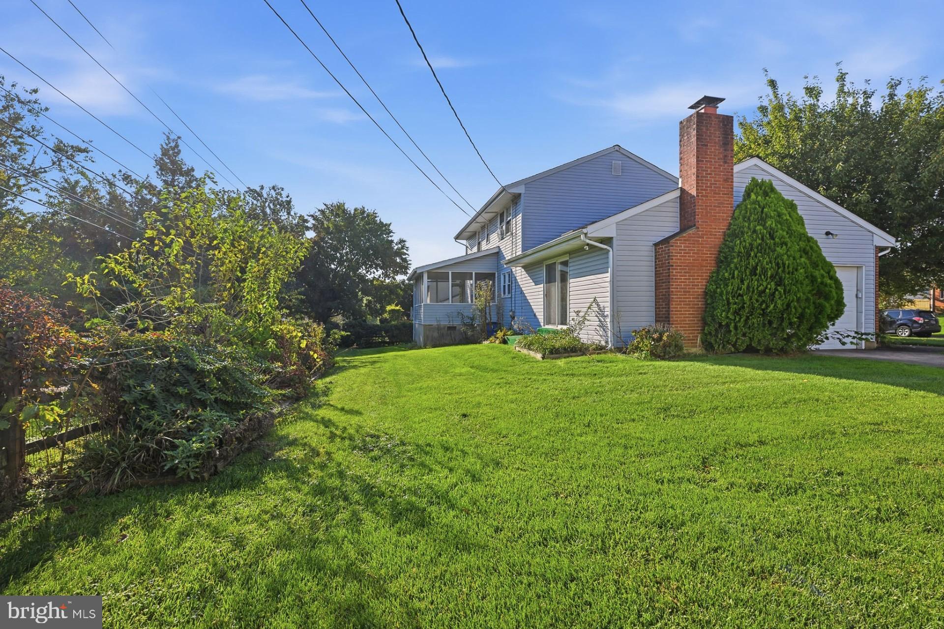 7 WHEATFIELD DRIVE