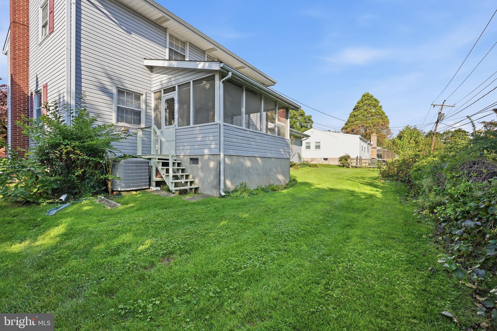 7 WHEATFIELD DRIVE