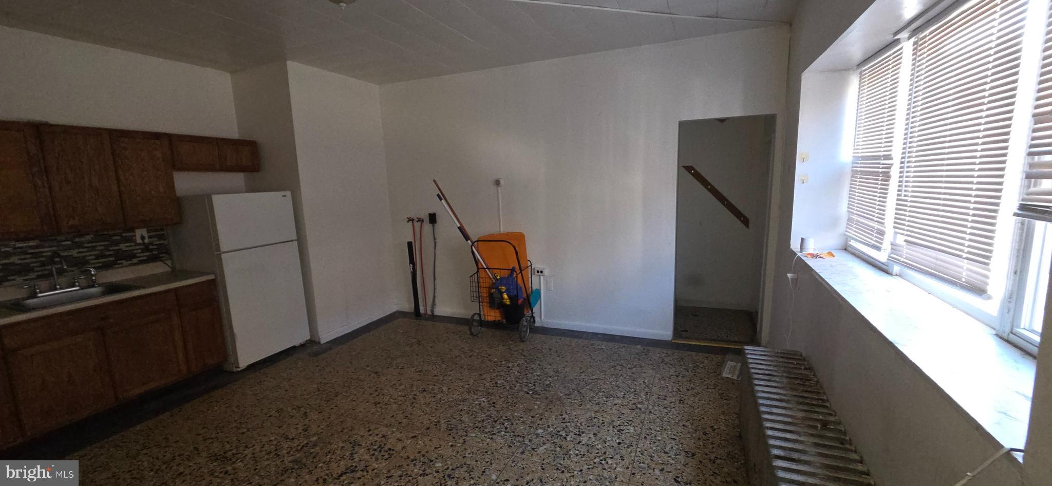 MELROSE - Commercial Sale