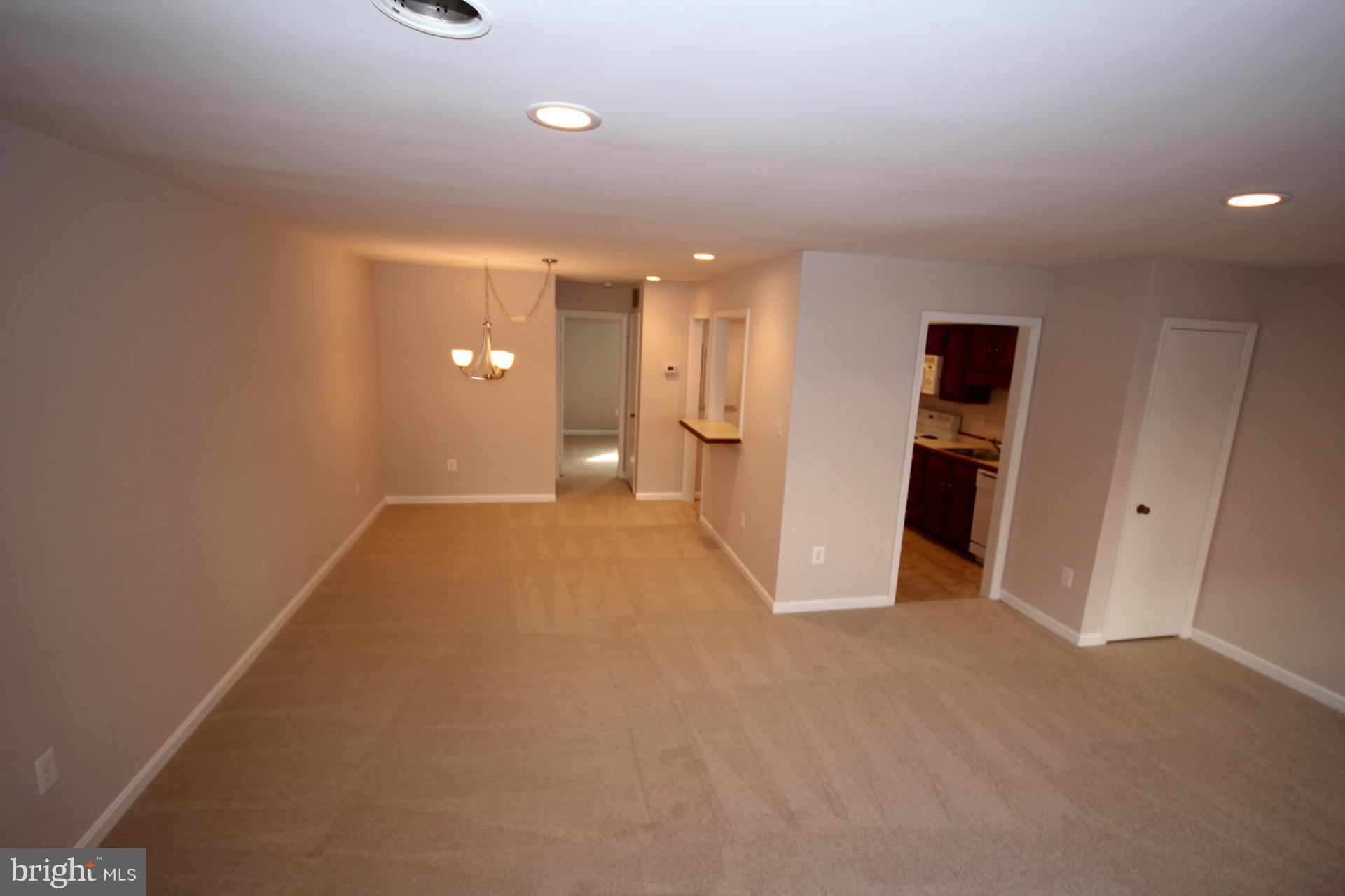 OLD BALLSTON SQUARE - Residential Lease