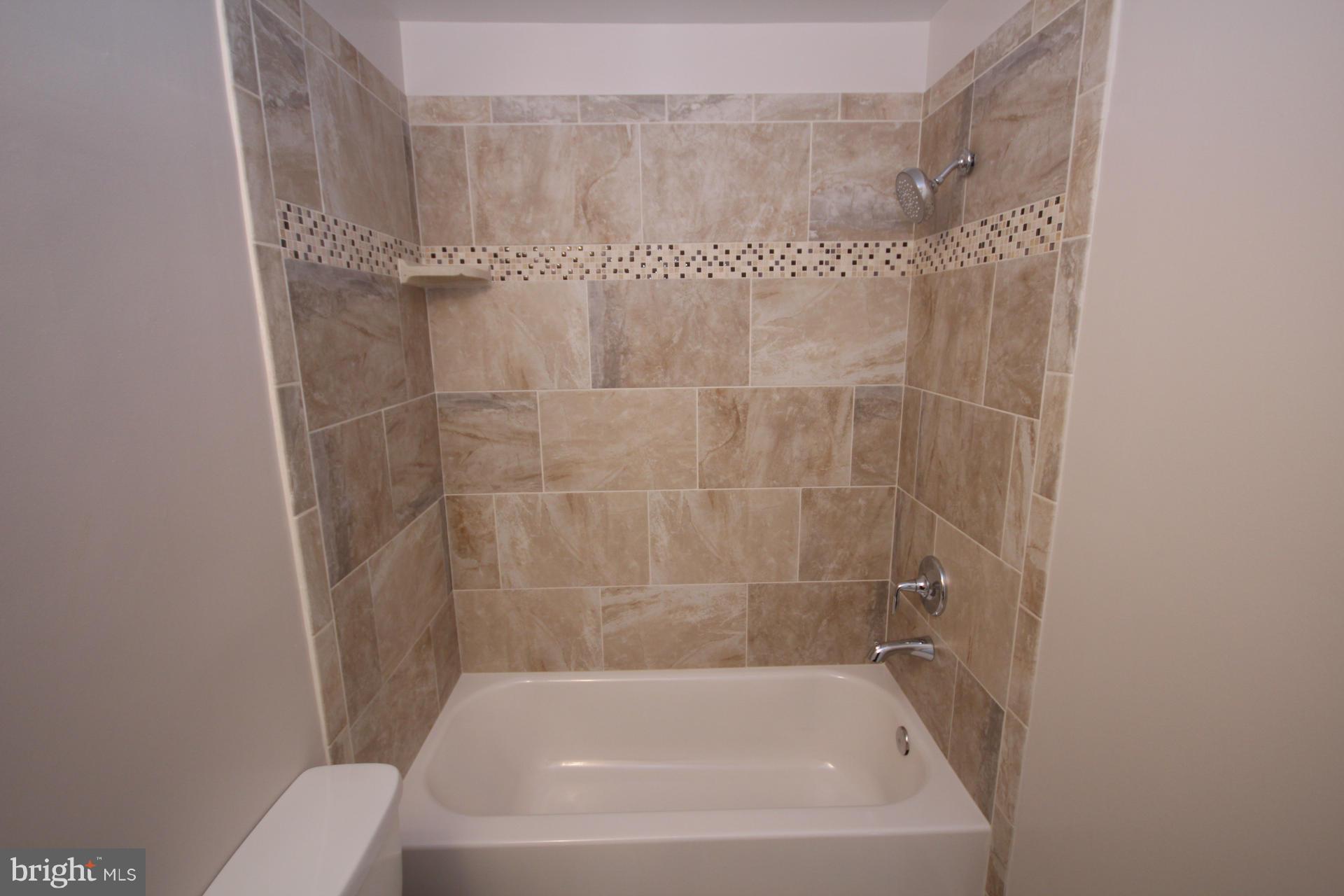 OLD BALLSTON SQUARE - Residential Lease