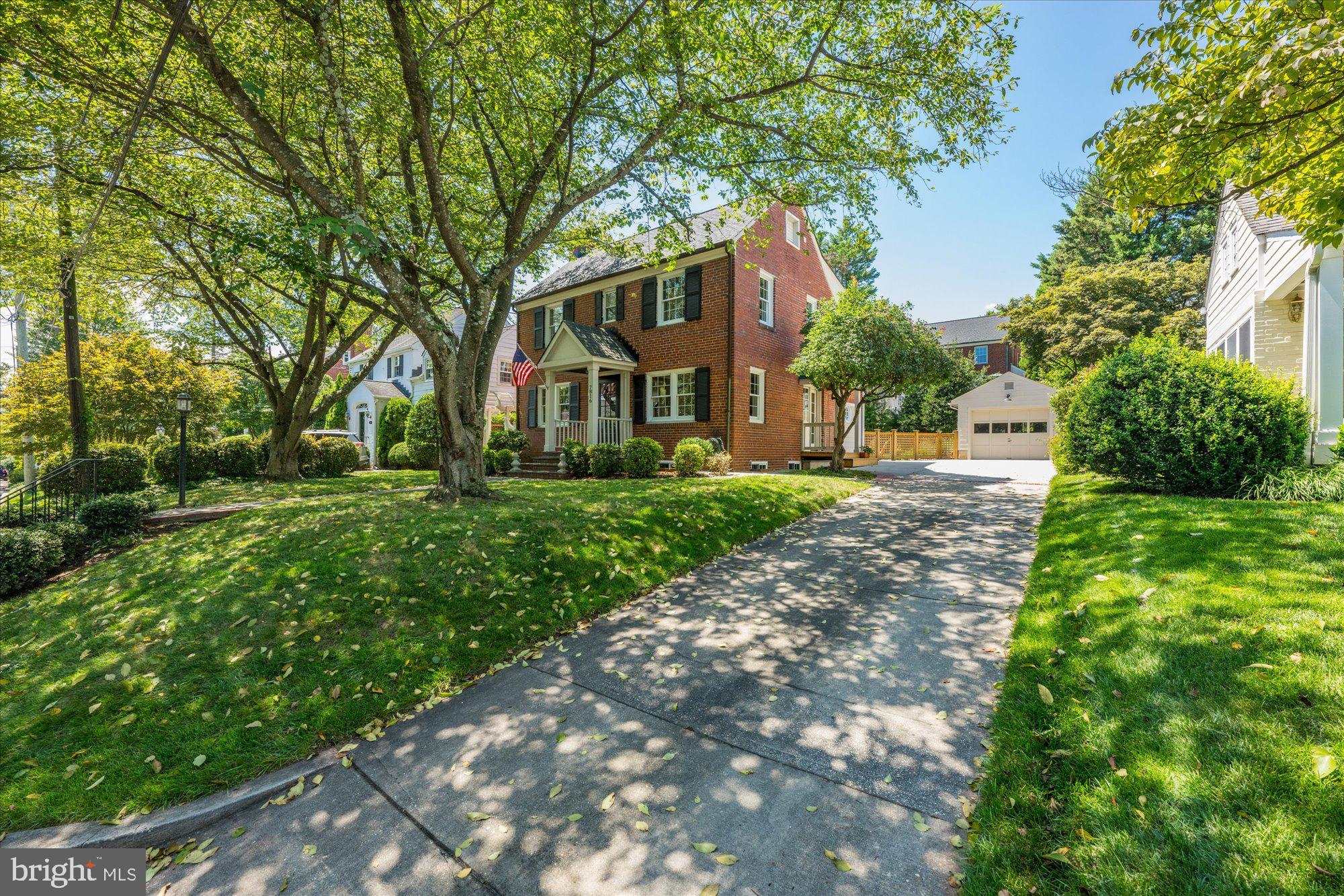 WHEATLEY HILLS - Residential