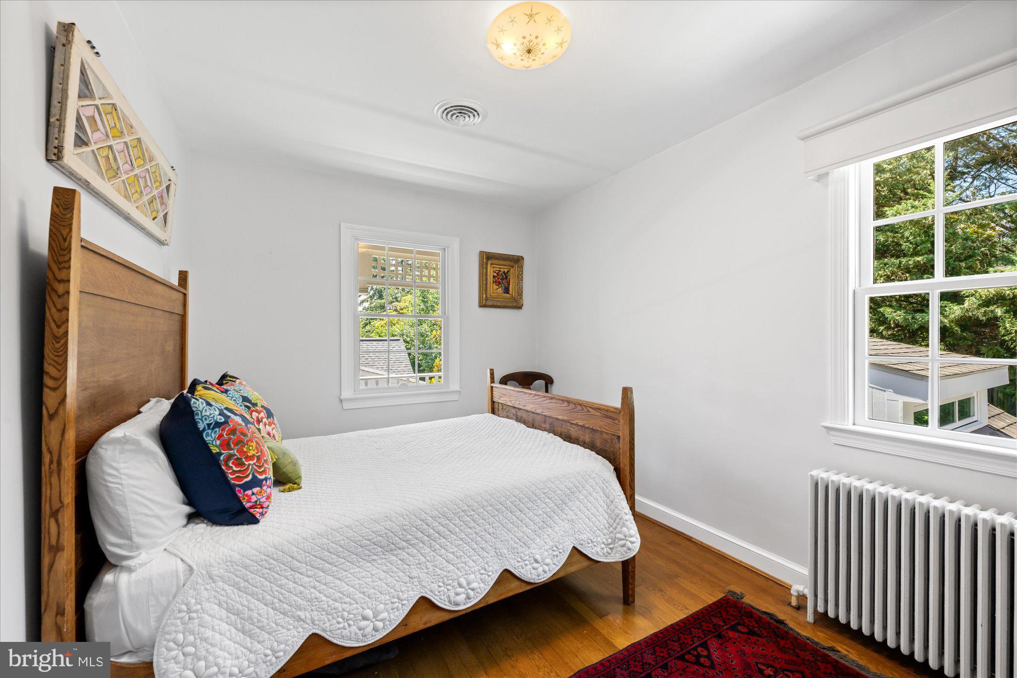 WHEATLEY HILLS - Residential