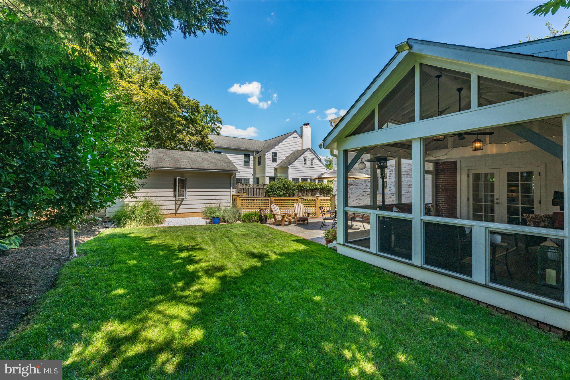 WHEATLEY HILLS - Residential