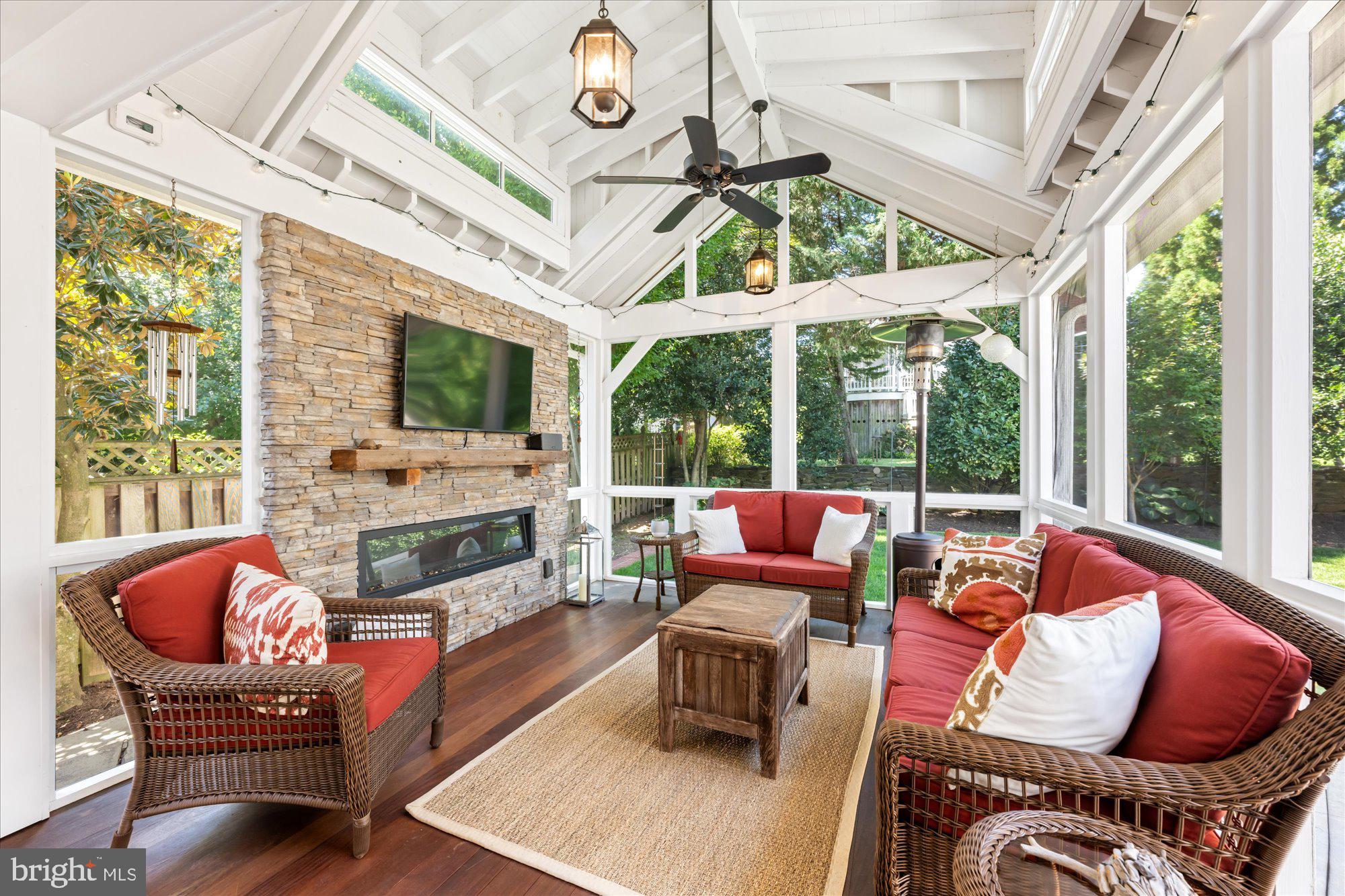 WHEATLEY HILLS - Residential