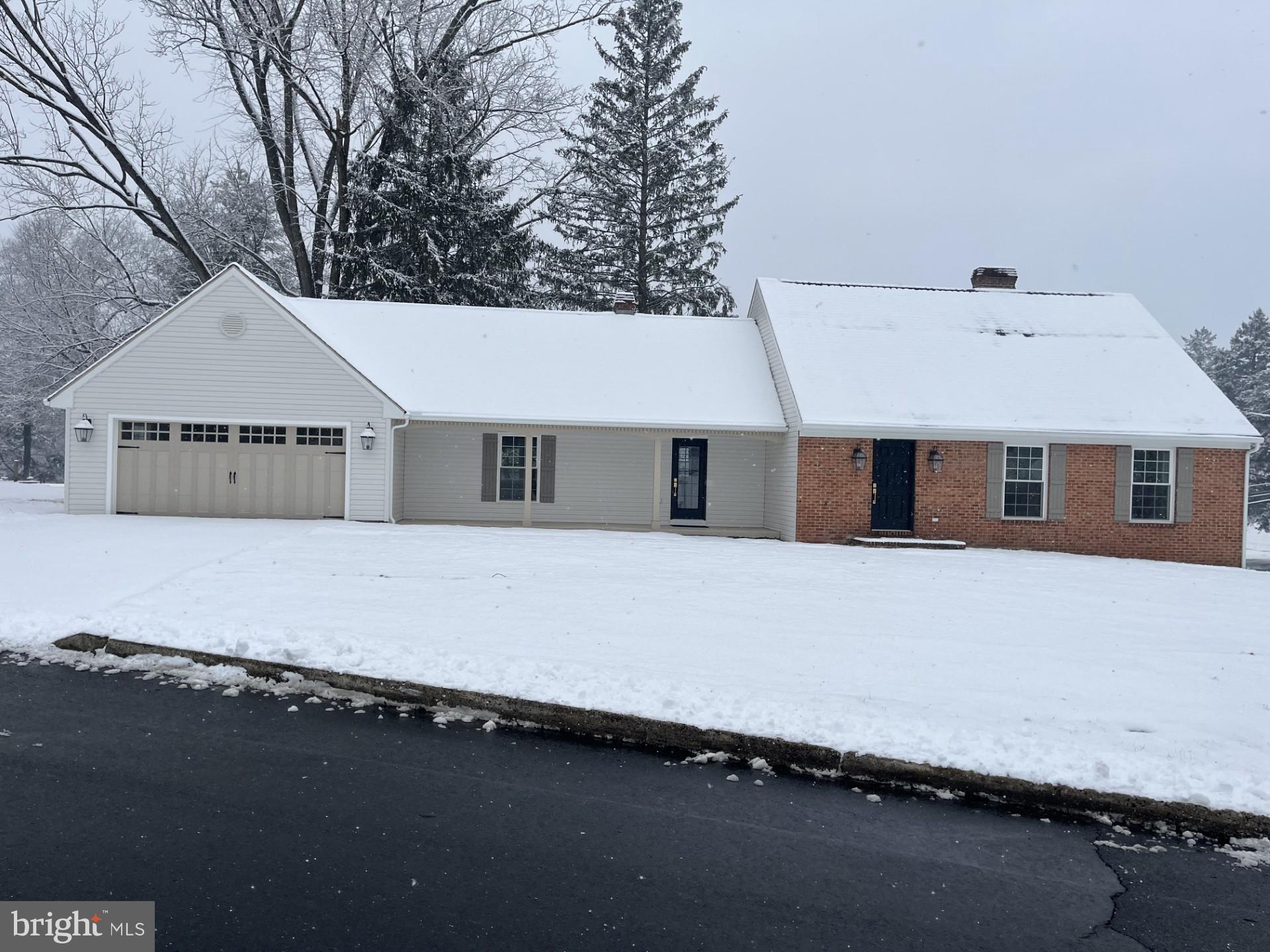 BRENTWOOD - Residential