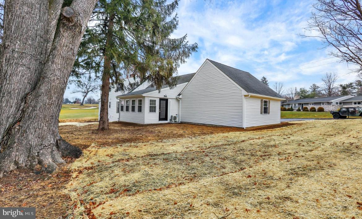 BRENTWOOD - Residential