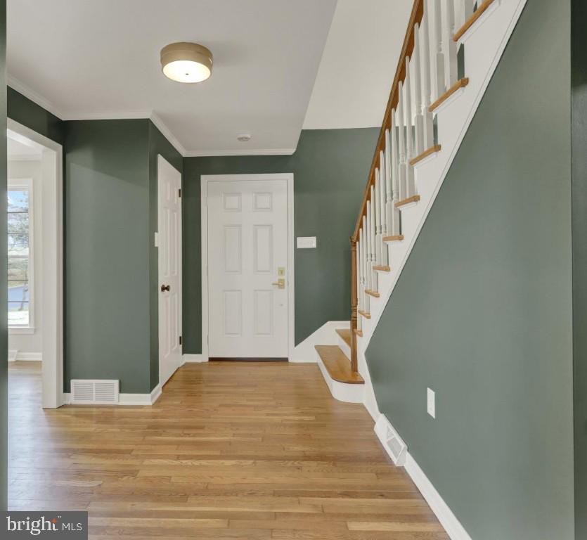 BRENTWOOD - Residential