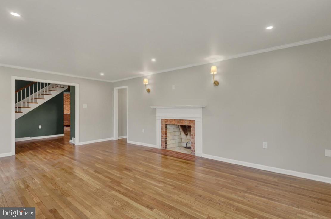 BRENTWOOD - Residential