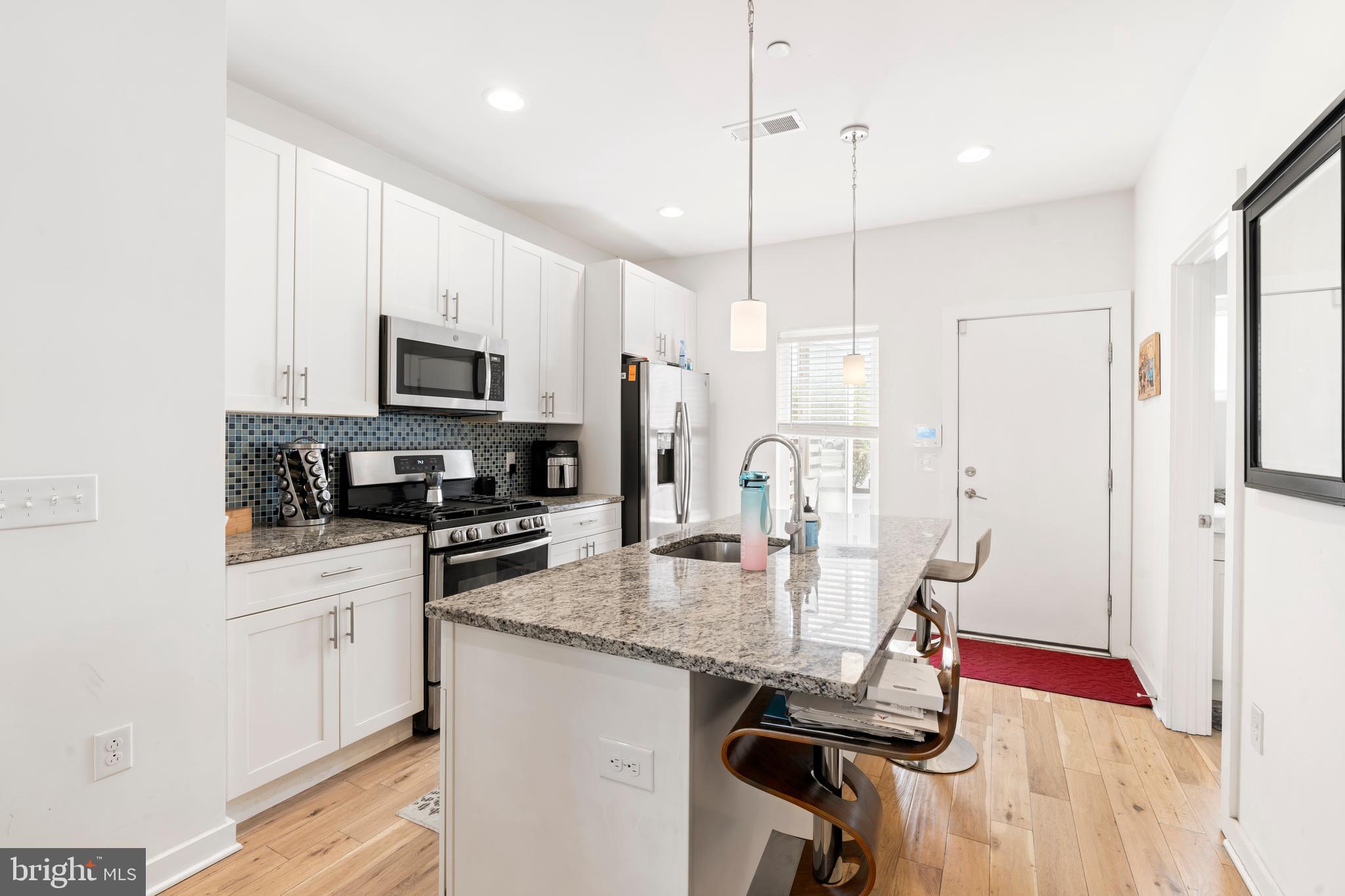 OLDE KENSINGTON - Residential