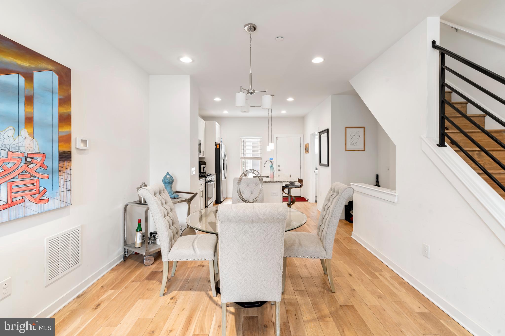 OLDE KENSINGTON - Residential